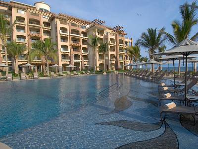 Villa La Estancia Beach Resort & Spa