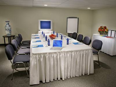 Super 8 Downtown Toronto