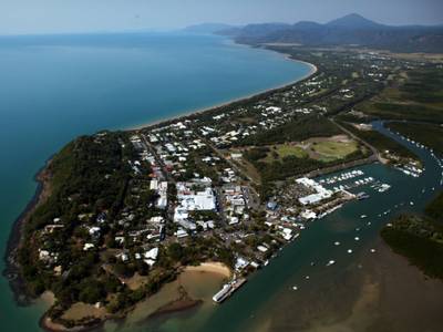 Cayman Villas Port Douglas