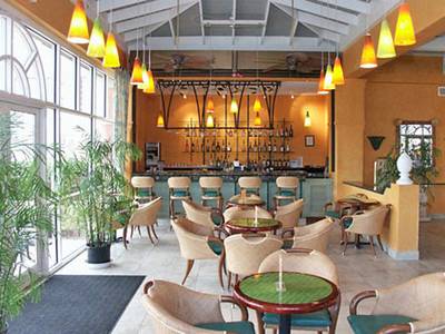 Comfort Suites Paradise Island