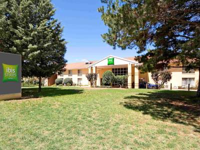 ibis Styles Canberra
