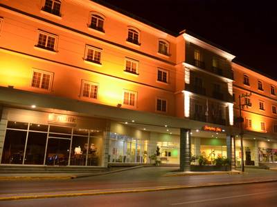 Hampton Inn By Hilton Tampico Zona Dorada (Foto)