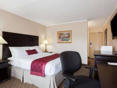 Ramada Coquitlam