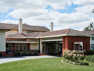 Hotel Kurrajong Canberra