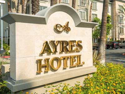 Ayres Hotel Anaheim