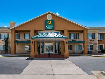Quality Inn & Suites Airport West