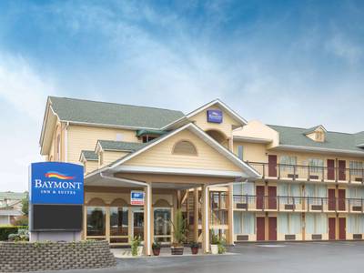 Baymont Inn & Suites Sevierville / Pigeon Forge
