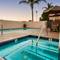 BEST WESTERN Los Alamitos Inn & Suites