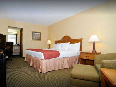 La Quinta Inn & Suites