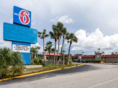 Motel 6 Spring Hill Weeki Wachee