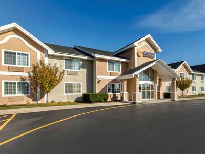 Comfort Inn & Suites Jackson - West Bend