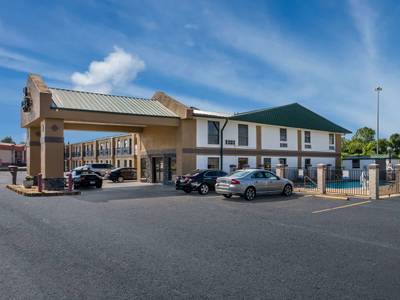 Econo Lodge Brownsville