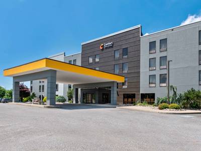 Comfort Inn & Suites Lancaster