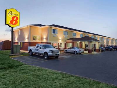 Super 8 Lees Summit