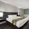 GuestHouse Inn & Suites Wilsonville