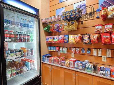 Hampton Inn & Suites Bremerton