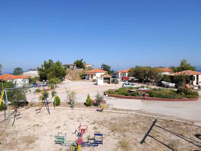 Anaxos Hill Village