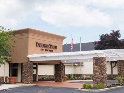 DoubleTree by Hilton Cleveland - Westlake