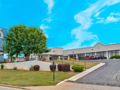Motel 6 Conyers