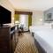 Holiday Inn Express & Suites Roseville