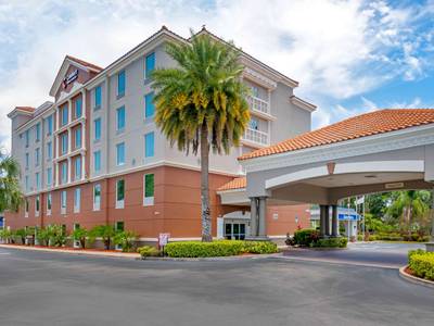 La Quinta Inn & Suites Melbourne - Palm Bay