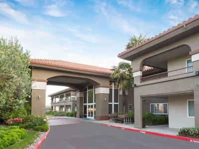 Baymont Inn & Suites Modesto Salida