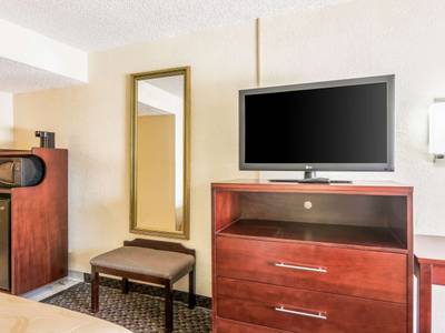 Clarion Hotel Central