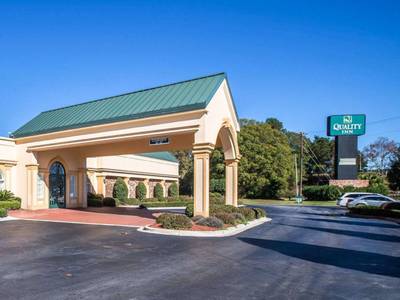 Quality Inn Richmond Hill