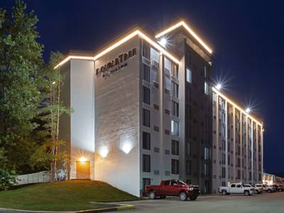 Doubletree Pittsburgh - Meadow Lands