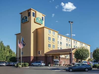 La Quinta Inn and Suites Portland Airport