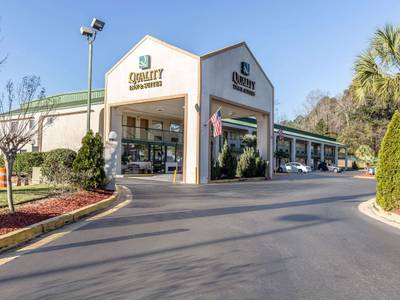 Quality Inn & Suites