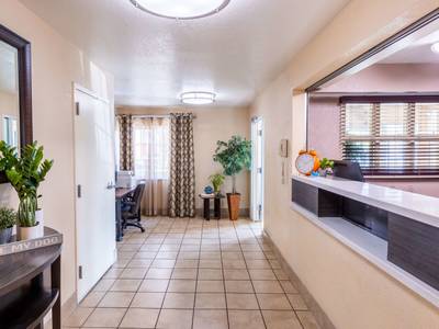 Candlewood Suites Orange County - Irvine East