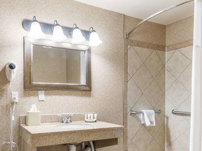 Red Lion Hotel Portland Airport