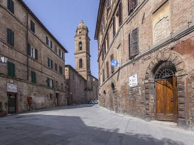 Il Chiostro Del Carmine