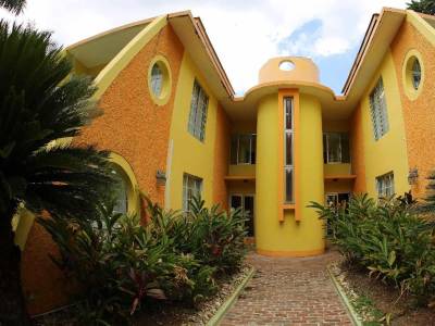 Footeprints on the Sands