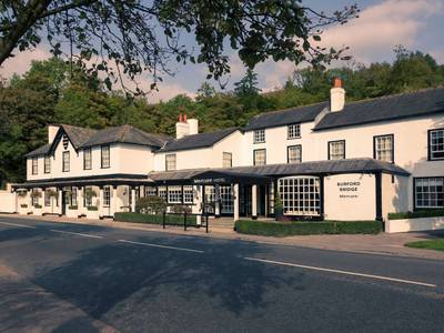 Mercure Box Hill Burford Bridge