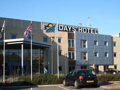 Ramada London North M1