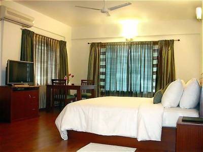 Justa Off Mg Road Bangalore (Foto)