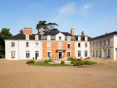 Hôtel & SPA Du Domaine Des Thômeaux, The Originals Relais