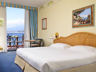 UNAHOTELS Capotaormina