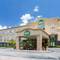 Wingate by Wyndham Convention Ctr. Closest Universal Orlando