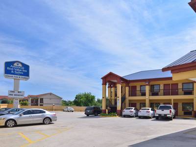 Americas Best Value Inn & Suites - Downtown
