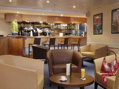 Kyriad Paris Nord - Porte de Saint-Ouen