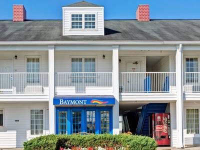 Baymont Inn & Suites Sanford