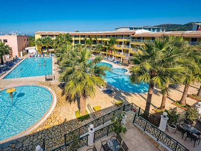 Caretta Beach Holiday Hotel