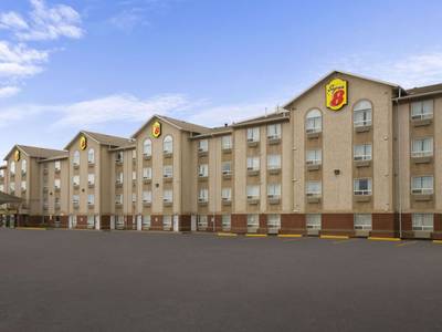 Super 8 Fort Nelson BC