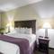 Quality Inn & Suites Yellowknife 