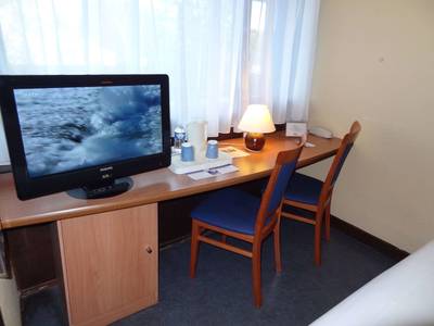 Kyriad - Tarbes Odos