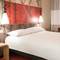 Hôtel ibis Paris Rueil-Malmaison