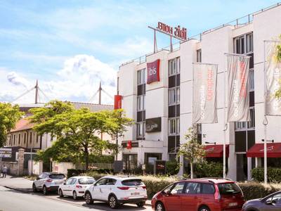 Hôtel ibis Saint-Denis Stade Ouest